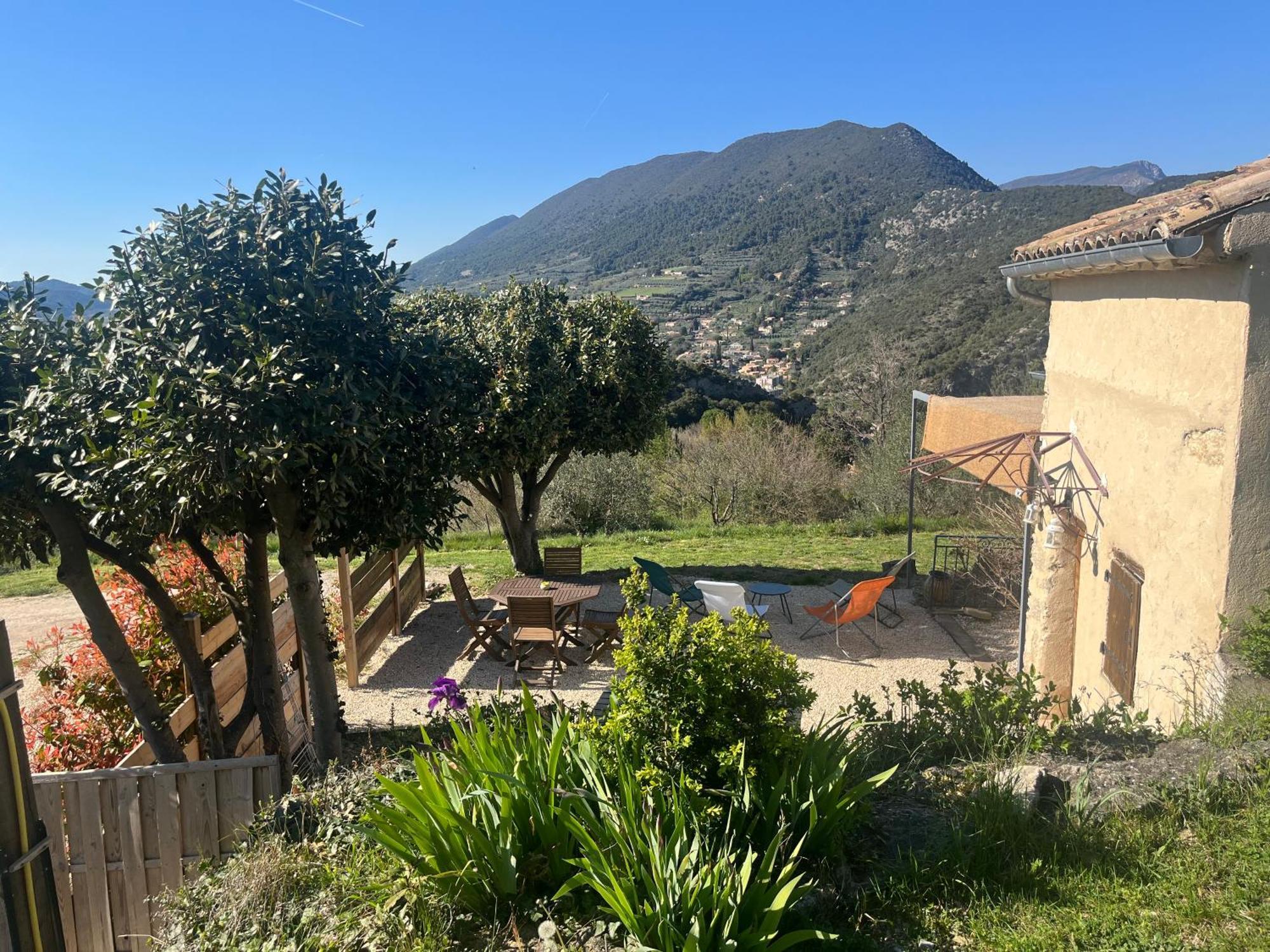Cabanon Entoure De Montagnes Et D'Oliviers Villa Nyons Dış mekan fotoğraf